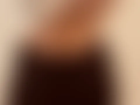 Du stehst auf große Brüste? Dann bist du bei mir genau richtig Baby.