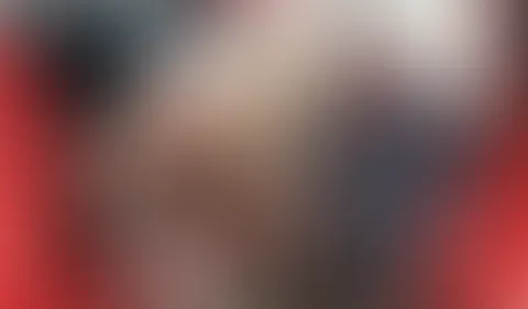 Public gep**st auf Malle Viele von euch haben es ja schon mitbekommen, dass ich jetzt auf Mallorca lebe. Und hier habe ich endlich die Möglichkeit euch viele, geile NS Filme zu zeigen die ich hier zu