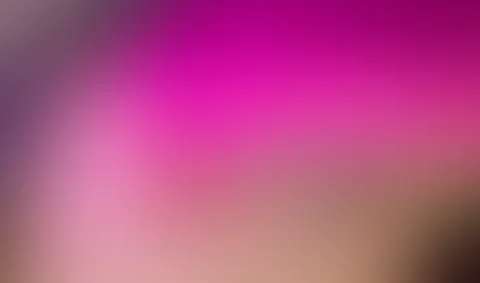 Mmm, meine M****i ist gerade so nass und empfindlich. Ich möchte, dass du deine S*****z in mich gleitest und mich bei jeder Berührung lauter stöhnen lässt. Fühle, wie eng ich werde, wenn ich über dich