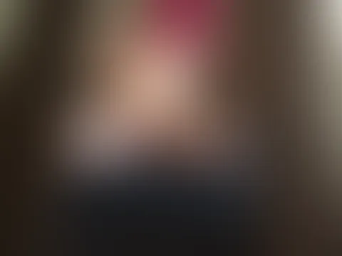 Geil selbst gef**kt mit dem Glasdildo Ich f**ke mich selbst richtig geil und hart mit dem Glasdildo...von vorne und dann im Doggy 💦💦💦