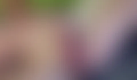 Kleines gratis Video für meine Feed Abonnenten. Zur Zeit bin ich echt dauergeil, habe viel S*x aber es reicht nicht aus 🤣🙈 Muss am Wetter liegen😇☀️ Da dachte ich mir, ich probiere den Holzdildo m