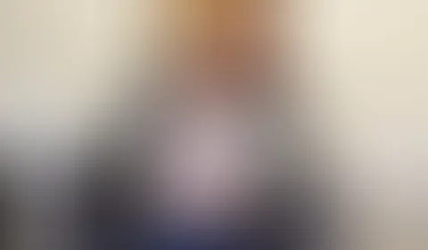 Userwunsch😈 Sexy Strip, enge Jeans, Hemd, Dildo abreiten. GEIL!!!