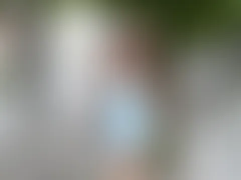 Was machst du heute Babe? 😛 denkst du ich trage Unterwäsche ?