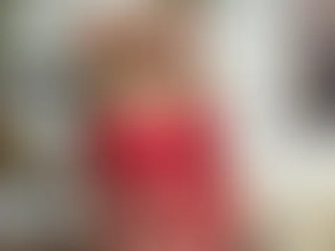 Ohne deine Nachrichten fühl ich mich halb so hübsch 😔✨
