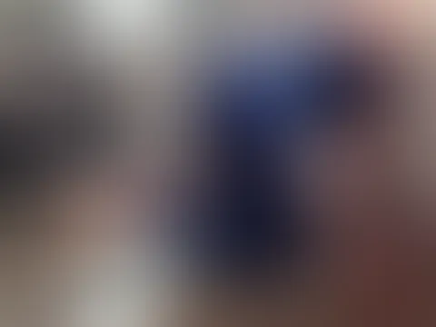 Sonntags ist gammeln angesagt.... mehr auch nicht , und bei dir ???