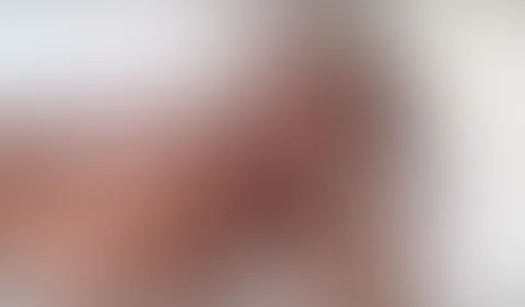 20J Schlingel spritzt mir ins Gesicht
