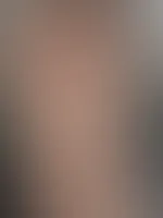 Ich bin gerade ziemlich geil. Hast du Lust zu chatten? 🥵