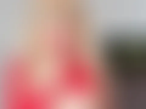 SPERMAEXPLOSION!! Spritz mir bitte auf die Titten du geile Sau! Das darf SIE NIEMALS erfahren!!
