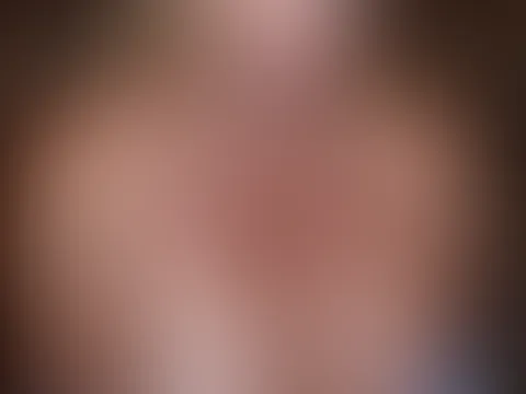 Ganz nah dran - Selfie von P***y und Titten