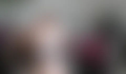 Die dicken Hängetitten an der Saugmaschine