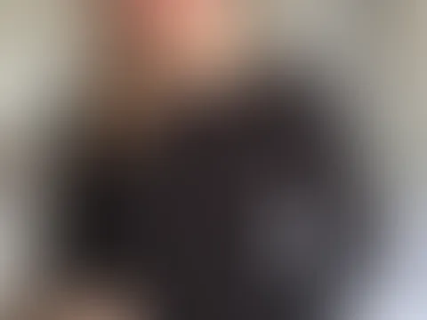 strip video in enger jeans