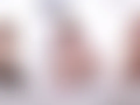 Laura Teen das S****a Luder schluckt sich satt