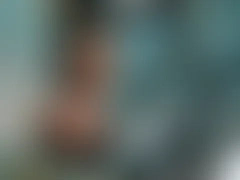 NACKT auf dem Steinbruchbagger 18+