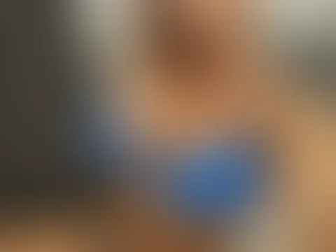 Schönes Wochenende und schreibt mir wie geil ihr auf meine Videos a******zt 💦💦😉😛💋
