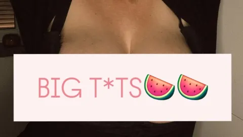 My BIG T*TS🍉🍉 🤰🏼