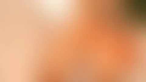 Riesiger realistischer Dildo im A***h 🥵💥🍆