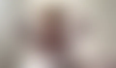 Ich f**ke meine Perfekte MILF F***E!  Erstmal vielen lieben dank für all die Glückwünsche die mich erreicht haben, ich habe mich sehr gefreut! Und on einem neuen Lebensjahr muss das Fötzchen ja auch b