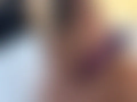 Uff… was war das bitte gestern Nacht? 😈 Ihr habt meinen Lush komplett eskalieren lassen, mich auf dem Stuhl tanzen sehen und mich definitiv an meine Grenzen gebracht🔥 Aber das Verrückteste? Ich bin