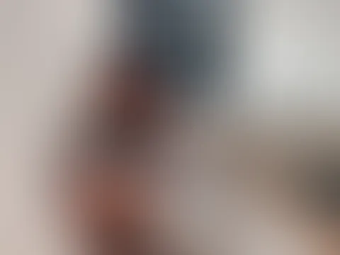 Darf ich deine Putzfrau werden? PS: Falls du das ganze versaute Video haben möchtest, schreib mir!