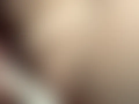 Komm und ersetz das Toy für mich💦 wir haben den ganzen Samstag Zeit😏 aber ich brauche es hart & dreckig! Traust du dich?😈❤️🔥….würdest du mich mehr zum stöhnen bekommen als du es hier hörst?🤯🥵