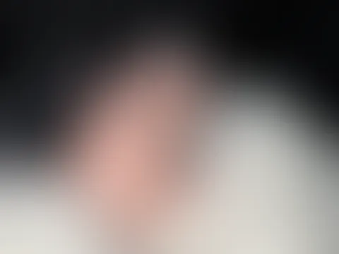 Was glaubst du, wozu ich so lange Fingernägel habe?