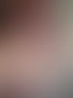 Würdest mich so massieren nackt von oben nach ..?