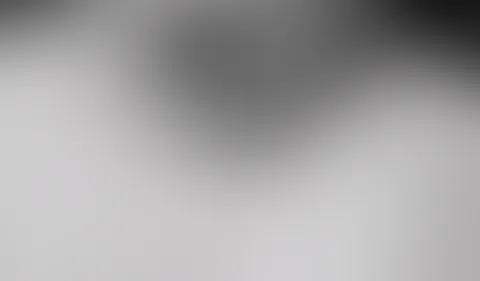 Vampirzähne ohooo jetzt weiß ich auch was das die ganzen letzten Tage war und warum ich mich so unglaublich komisch und böse fühle. 😏😈💋 Am Sonntag den 16. geht das Voting vom 🎃 Halloween Contest �