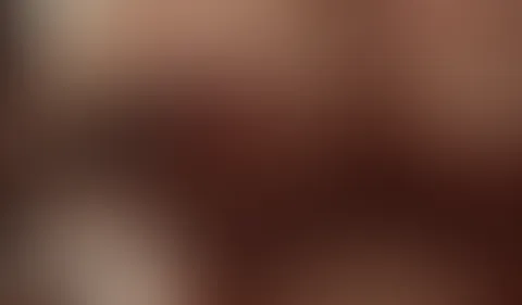 Heute gibt es 4 geile neue Videos das erste einmal wurde ich richtig geil mit einer Nippel Pumpe geärgert das zweite in 2 Videos aufgeteilt mit einer M****i Pumpe wo meine F***e richtig geil aufgepump