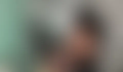 Bis zum Orgasmus CBT mit dem Strom Dilator