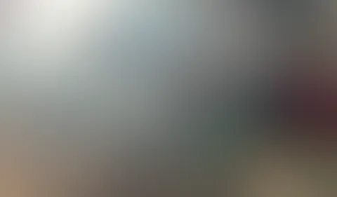 Schau mir zu, wie ich mit meiner M****i spiele, wenn niemand zusieht (Autovideo)