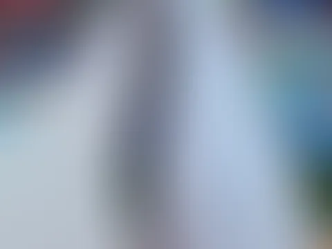 Mir würden gerade 10000 dinge einfallen wie du mich und ich dich verwöhnen könnte... wie siehts bei dir aus ??