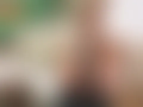 Mmm... ich hoffe, du startest deine Woche nicht zu unschuldig đ Ich hab heute nĂ€mlich richtig Lust, dich ein bisschen aus der Fassung zu bringen... dich langsam auf andere Gedanken zu bringen đ Ich
