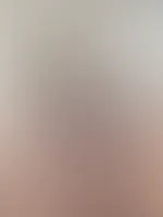 Stell dir vor, ich zeige dir ganz nah, wie feucht ich bin… Was würdest du tun? 😈💋