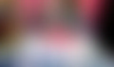 Masturbation show part 2 silver dildo