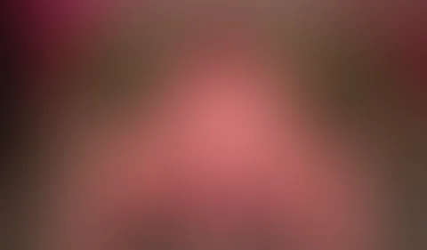 Masturbate on bed with dildo