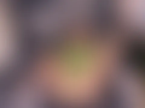 Gefesselt, benutzt und zum Orgasmus gef**kt!