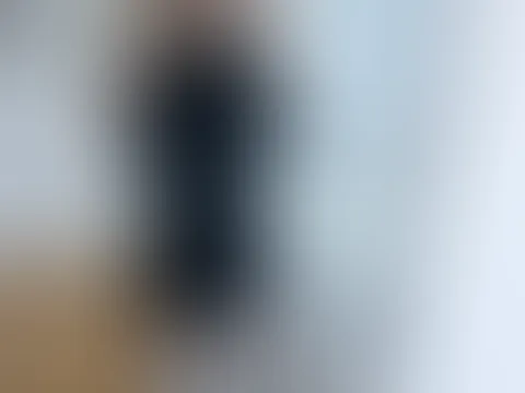 Wäre das ein gutes Outfit für das erste Date? 😉 Oder zu wenig drunter!?