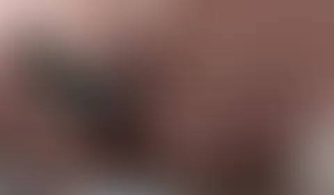 Komm und f**k mich 🥰