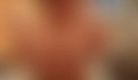 Tittenf**k mit cum on Face