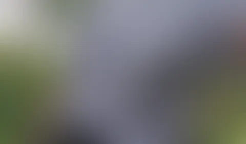 Ich liebe es ohne Bh. Ab morgen werde ich wieder vor der Cam sein. Es wird immer wieder eine kostenlose Stunde geben.