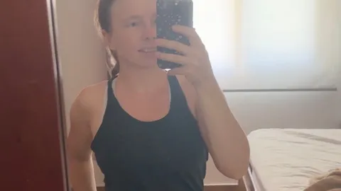 Heißes und schwitziges Workout im Schlafzimmer