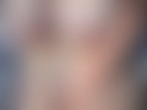 Möchtest du deine Hände überall mich gleiten lassen und mich da auch mal anfassen?💋