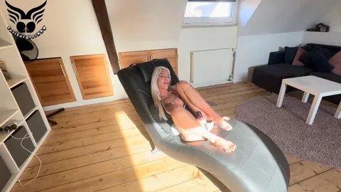 Susi erwischt und durchgef**kt