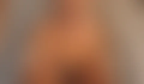 Er zieht schon das Gummi ab