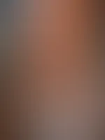 Guten Morgen, mein Süßer 😘 Die Sonne kitzelt meine Haut… aber das bist nicht du. Willst du übernehmen? 😏🔥