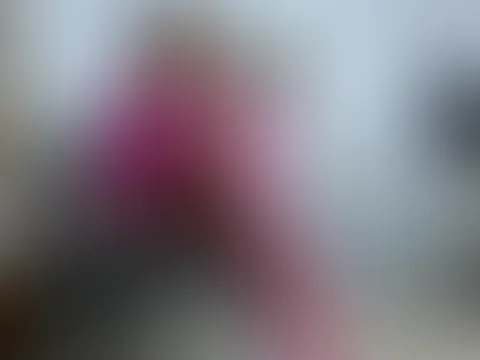 Ein Schritt näher… und du bist komplett gehorsam. #fan7 #HighHeelFetish #Femdom #Control #Submission #Domina