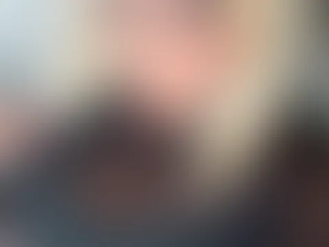 Hey du 😊 Ich bin heute ab ca. 20 Uhr wieder online. Hast du Lust, vorbeizuschauen? Freu mich schon auf dich 😘 Bis dahin wünsch ich dir noch einen richtig schönen Sonntag! ☀️
