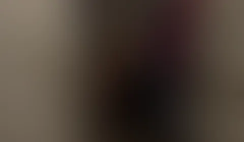 Süßes oder Mich? 😉 … Ich stehe vor Deiner Tür und klingle. Lässt Du mich rein? Gibst Du mir süßes oder willst du doch lieber mich? Schau was ich unter meinen Kostüm trage und entscheide Du was wir ma