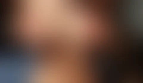 Geile Öl Tittenmassage in der Sonne!