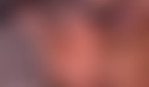 In HighHeels sitze ich auf ihn & w***se seinen S*****z 🍆💦soll ich bei dir auch mal?